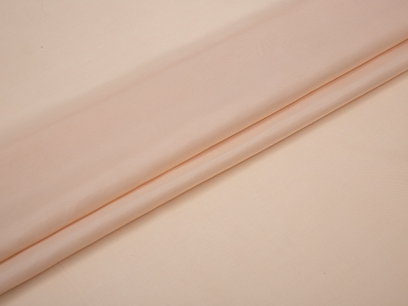 Polyesterviskos vanligt fodertyg